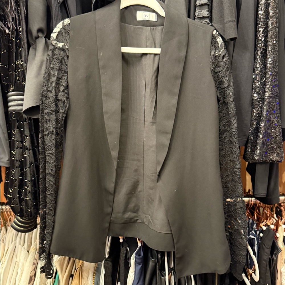 Dolce Vita Black Lace Sleeve Women's Blazer
